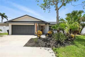 4250 14th Way Ne, ST PETERSBURG