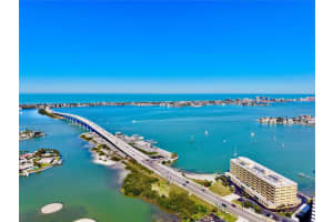 100 Bluff View Dr #114c, BELLEAIR BLUFFS