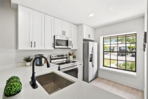 7131 PARKSIDE VILLAS DRIVE, ST PETERSBURG, FL 33709 - MLS#MFRTB8415301