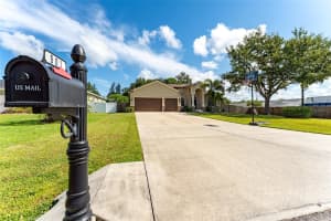 901 8TH AVE SW, RUSKIN, FL 33570 - MLS#MFRTB8415326