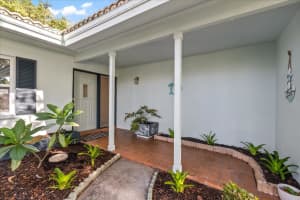 1466 S Hercules Ave Clearwater, FL 33764 - Off Market