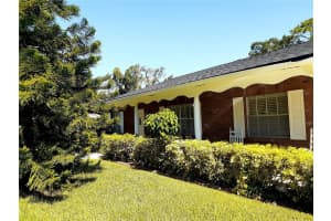 8710 W Lanway Dr, TAMPA