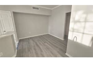 9018 LAKE CHASE ISLAND WAY, TAMPA, FL 33626 - MLS#MFRTB8415497