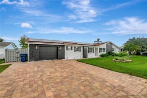 242 176TH AVENUE, REDINGTON SHORES, FL 33708 - MLS#MFRTB8415503