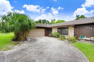 2214 CORNELL DRIVE, RIVERVIEW, FL 33578 - MLS#MFRTB8415531