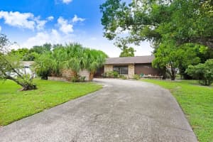 2214 CORNELL DRIVE, RIVERVIEW, FL 33578 - MLS#MFRTB8415531