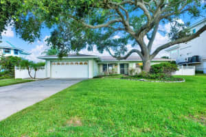 218 DRIFTWOOD LANE, LARGO, FL 33770 - MLS#MFRTB8415533