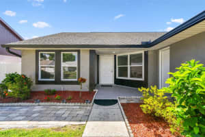 8725 MCADAM PLACE, TAMPA, FL 33634 - MLS#MFRTB8415540
