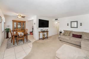 8080 112TH STREET, SEMINOLE, FL 33772 - MLS#MFRTB8415570
