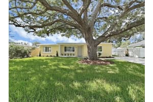 4610 W Bay Villa Ave, TAMPA