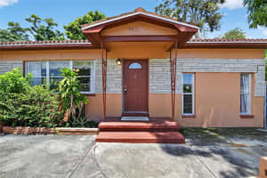 3527 28TH AVENUE, ST PETERSBURG, FL 33711 Sold 09/11/25