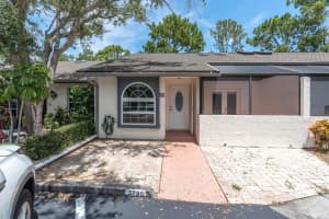 3777 Mission Ct, LARGO