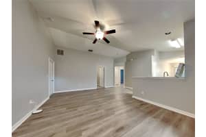 11101 ROBIN LAKE COURT, RIVERVIEW, FL 33569 - MLS#MFRTB8415768