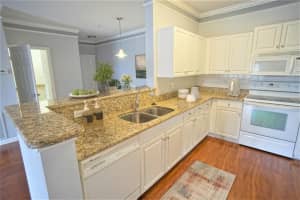 4304 BAYSIDE VILLAGE DRIVE, TAMPA, FL 33615 - MLS#MFRTB8415817
