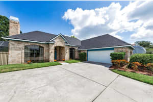 10480 Longwood Dr, SEMINOLE