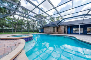10480 LONGWOOD DRIVE, SEMINOLE, FL 33777 - MLS#MFRTB8415830