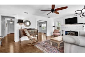 325 16TH AVENUE, ST PETERSBURG, FL 33704 - MLS#MFRTB8415871