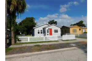 1009 17th St S, ST PETERSBURG