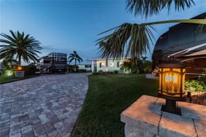 8275 SAND CRANE CIRCLE, ARCADIA, FL 34269 - MLS#MFRTB8415978