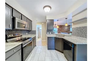 1027 HARDWOOD DRIVE, VALRICO, FL 33596 - MLS#MFRTB8415984