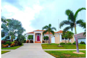 902 Bunker View Dr, APOLLO BEACH