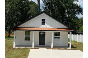 15068 134TH TERRACE, ALACHUA, FL 32615 Sold 10/24/25