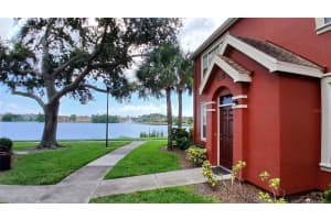 9220 LAKE CHASE ISLAND WAY, TAMPA, FL 33626 - MLS#MFRTB8416057
