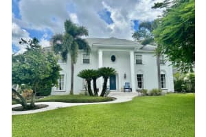 4911 Saint Croix Dr, TAMPA