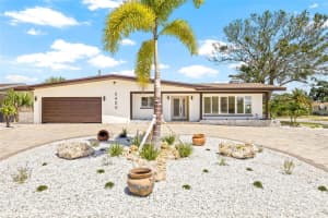 6400 MOCKINGBIRD WAY, ST PETERSBURG, FL 33707 - MLS#MFRTB8416115