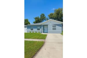 8706 Fish Lake Rd, TAMPA