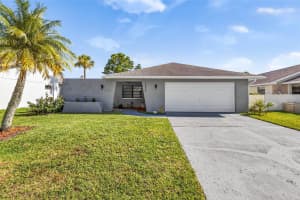 4529 DEWEY DRIVE, NEW PORT RICHEY, FL 34652 - MLS#MFRTB8416201