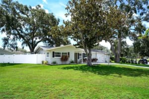 1943 June Bells Dr, CLEARWATER
