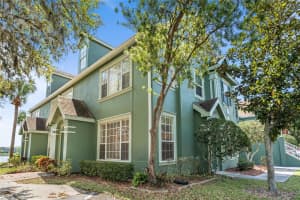 9158 LAKE CHASE ISLAND WAY, TAMPA, FL 33626 - MLS#MFRTB8416289