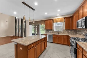 2212 VALTERRA VISTA WAY, VALRICO, FL 33594 - MLS#MFRTB8416304