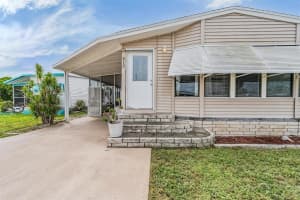 212 52ND AVENUE PLAZA, BRADENTON, FL 34207 - MLS#MFRTB8416318