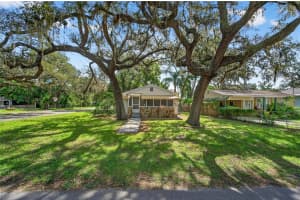 8723 DEXTER AVENUE, TAMPA, FL 33604 - MLS#MFRTB8416355