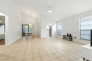 4404 OAK HARBOR DRIVE, TAMPA, FL 33613 - MLS#MFRTB8416373