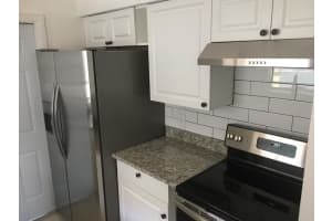 247 38TH AVENUE, ST PETERSBURG, FL 33705 - MLS#MFRTB8416386