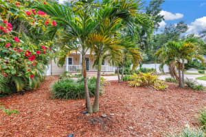 546 26TH AVENUE, ST PETERSBURG, FL 33704 - MLS#MFRTB8416395