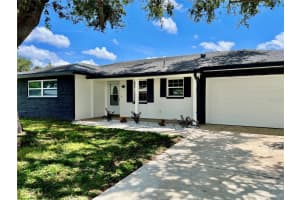 1361 Leona Dr, LARGO