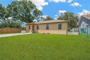 808 1ST AVENUE, RUSKIN, FL 33570 - MLS#MFRTB8416419