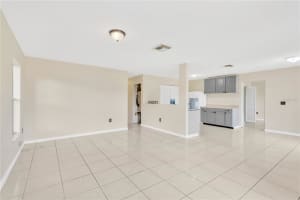 808 1ST AVENUE, RUSKIN, FL 33570 - MLS#MFRTB8416419