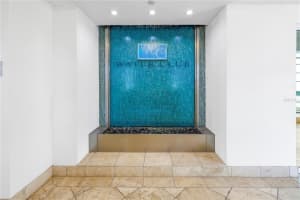 1325 SNELL ISLE BOULEVARD, ST PETERSBURG, FL 33704 - MLS#MFRTB8416448