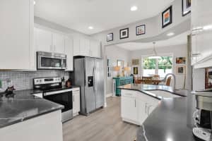 1713 60TH STREET, GULFPORT, FL 33707 - MLS#MFRTB8416484