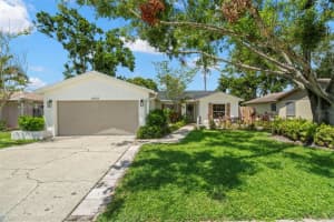 8459 121st Pl, LARGO