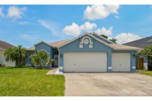 1757 Wood Bend St, TARPON SPRINGS