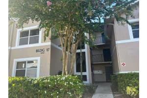 8761 Wiles Rd #104, CORAL SPRINGS