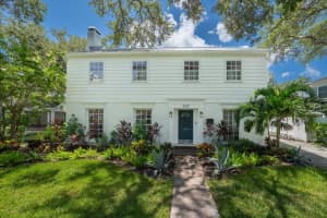 4512 S Ferncroft Cir, TAMPA
