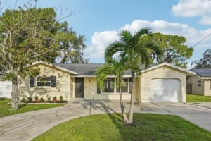 6040 Denver St Ne, ST PETERSBURG