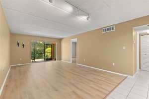 121 CYPRESS LANE, OLDSMAR, FL 34677 - MLS#MFRTB8416676
